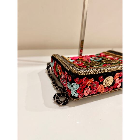 Zara Swans Embroidered Beaded/Sequin Shoulder Bag with Chain Strap Black Multi - Picture 8 of 12